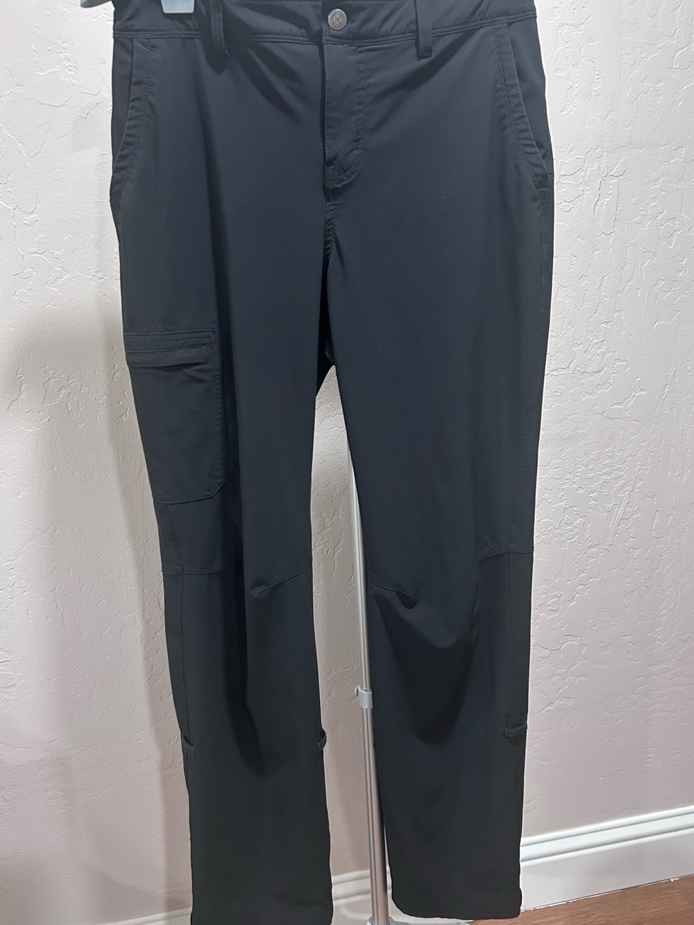 REI Black Cargo Stretch Pants